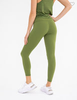 Green 3/4 Length Leggings